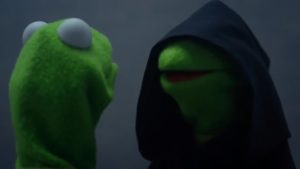 Kermit & Constantine come face to face. Muppets Most Wanted.