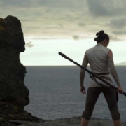 Ray trains to become a Jedi. Star Wars: The Last Jedi